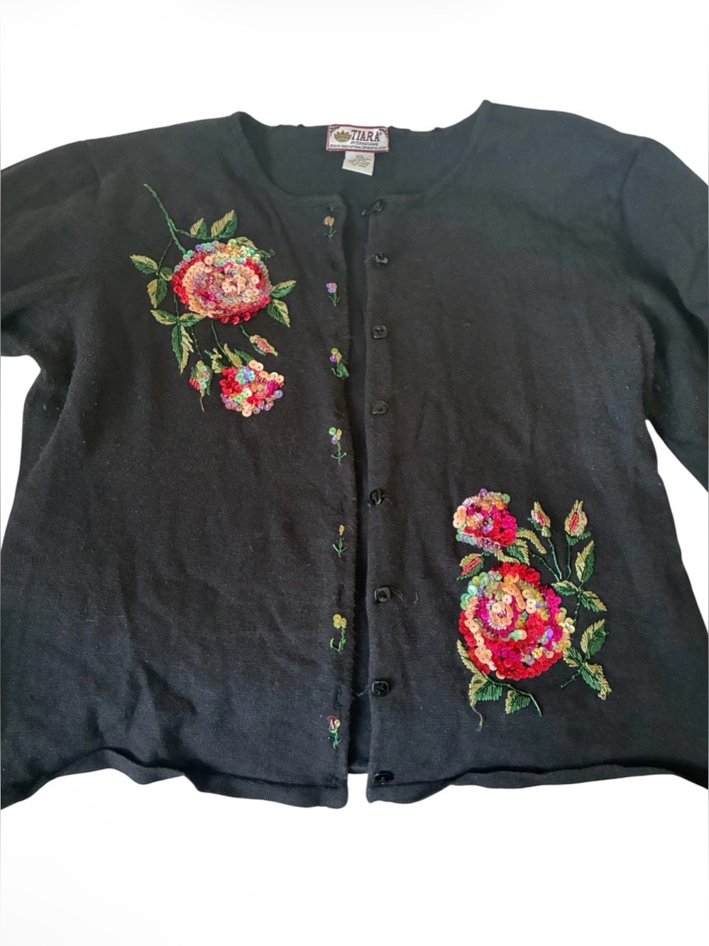 TIARA Vintage Sweater
